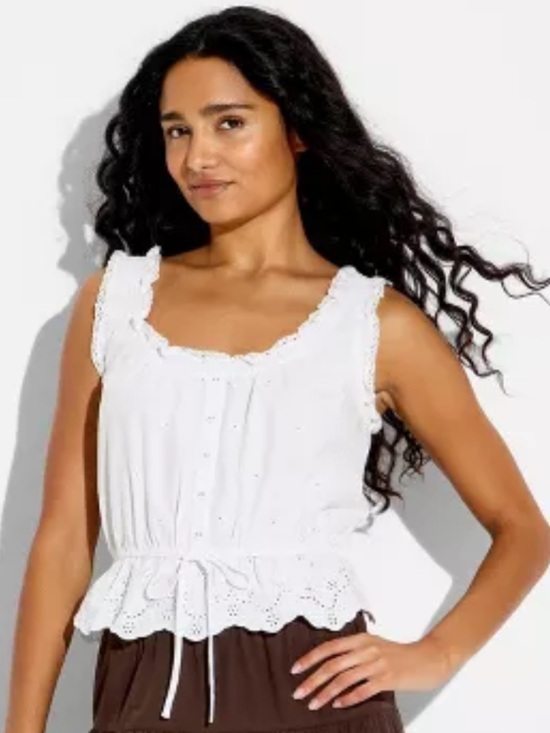 wild fable Tops - NWT Wild Fable White Eyelet Peplum Top with Drawstring Waist Size Medium